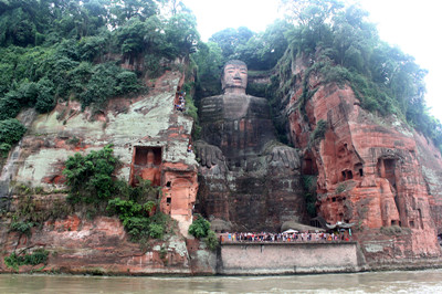 樂(lè)山.JPG
